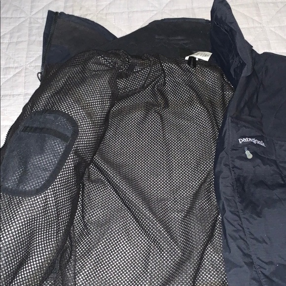 Men’s Small Patagonia jacket - Picture 2 of 4